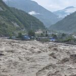 बाढीपीडितका लागि क्रिस्टियन समाज चितवनद्वारा झन्डै ५ लाख सहयोग