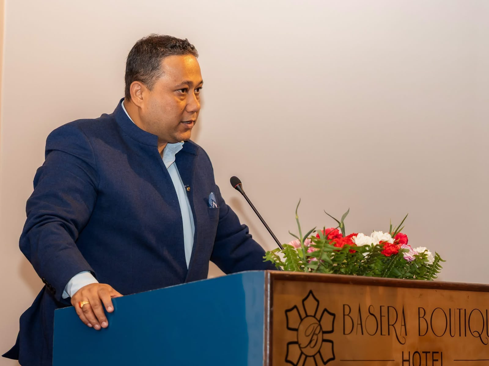 नेपाल–अमेरिका सम्बन्धलाई लगानी र व्यापारमा केन्द्रित गर्न परराष्ट्रमन्त्रीको जोड