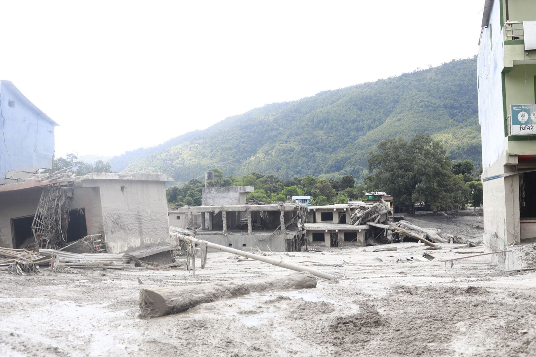 रसुवागढी बाढीले व्यापारिक आपूर्ति शृंखला प्रभावित