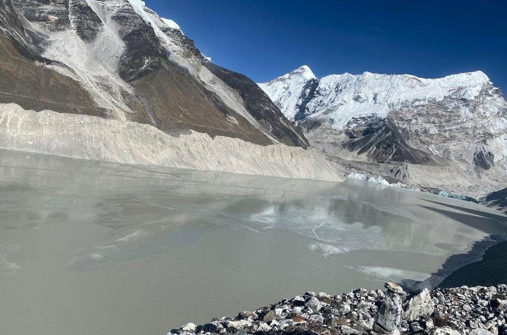 नेपालमा १०० भन्दा बढी हिमताल उच्च जोखिममा