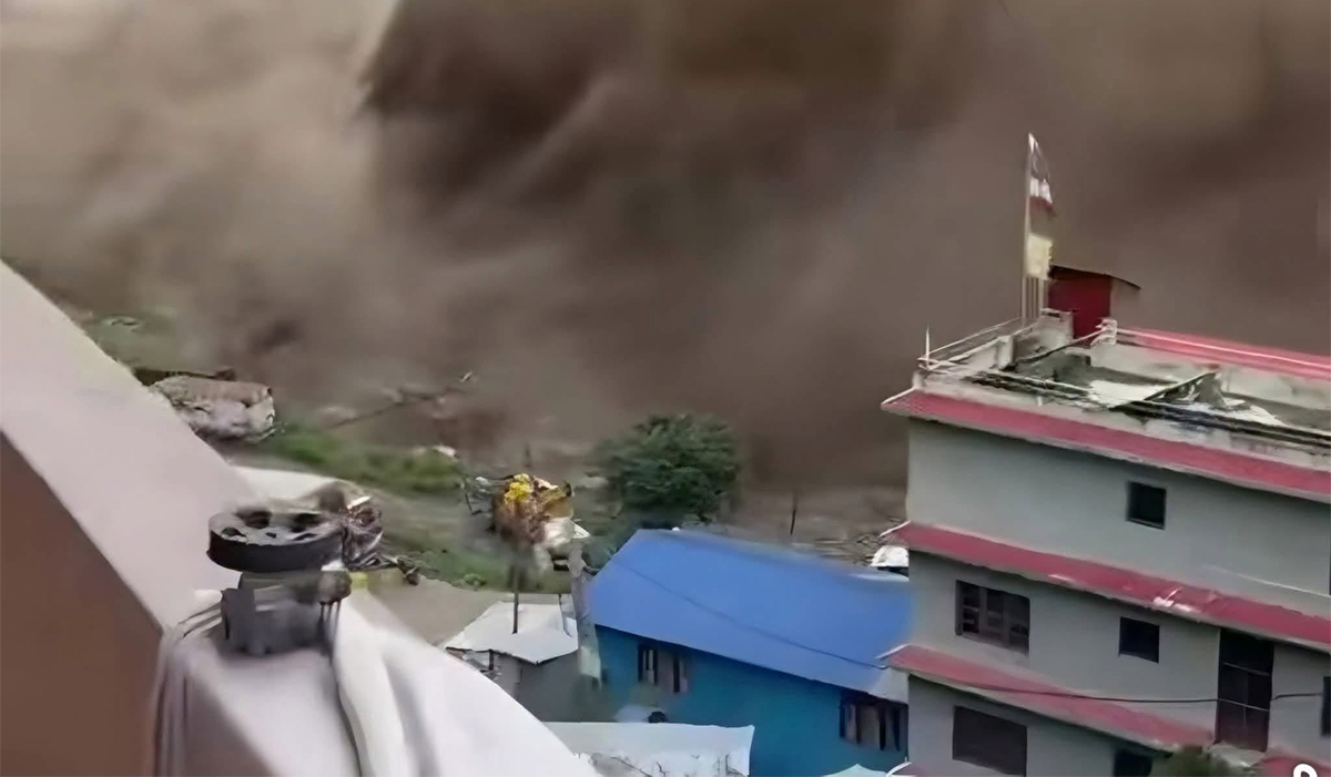 भोटेकोशी बाढीको असर मुग्लिङसम्म, राजमार्ग बन्द गर्न आग्रह