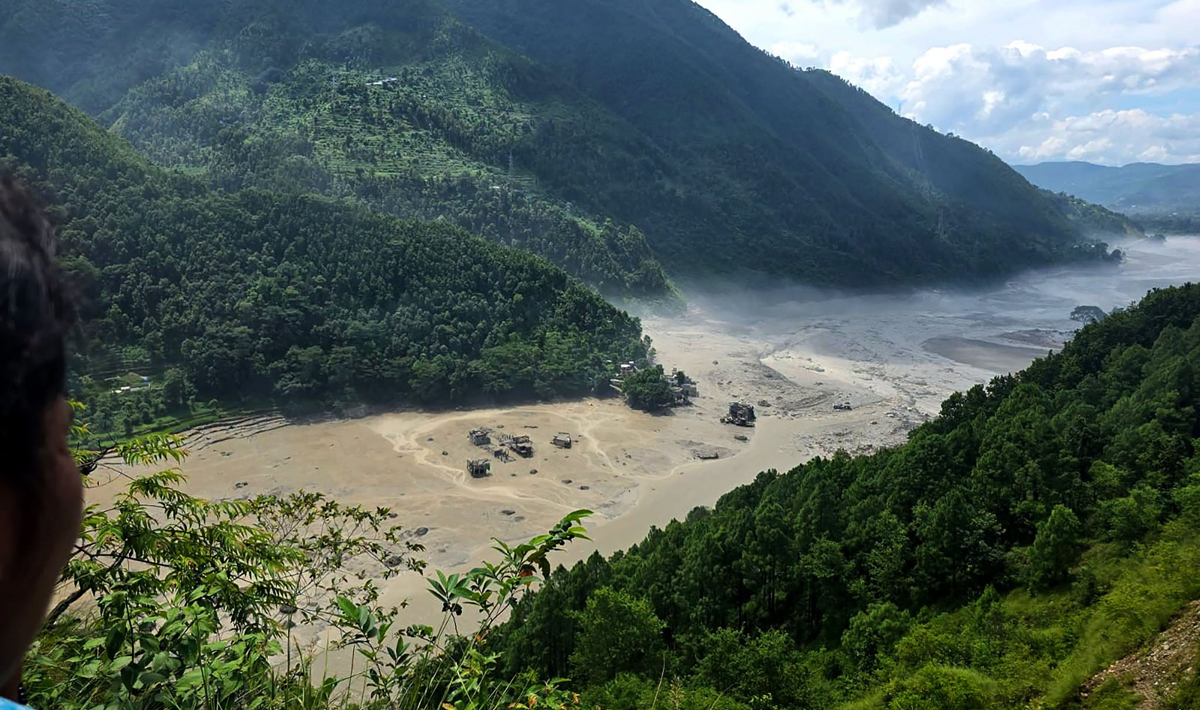 भोटेकोशी नदीमा पानीको बहाव पुनः बढ्यो, तटीय क्षेत्रमा सतर्कता अपनाउन आग्रह