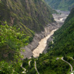 भोटेकोशी बाढी : केरुङमा रोकिएका १२५ नेपालीलाई चीनले स्वदेश फर्काउँदै