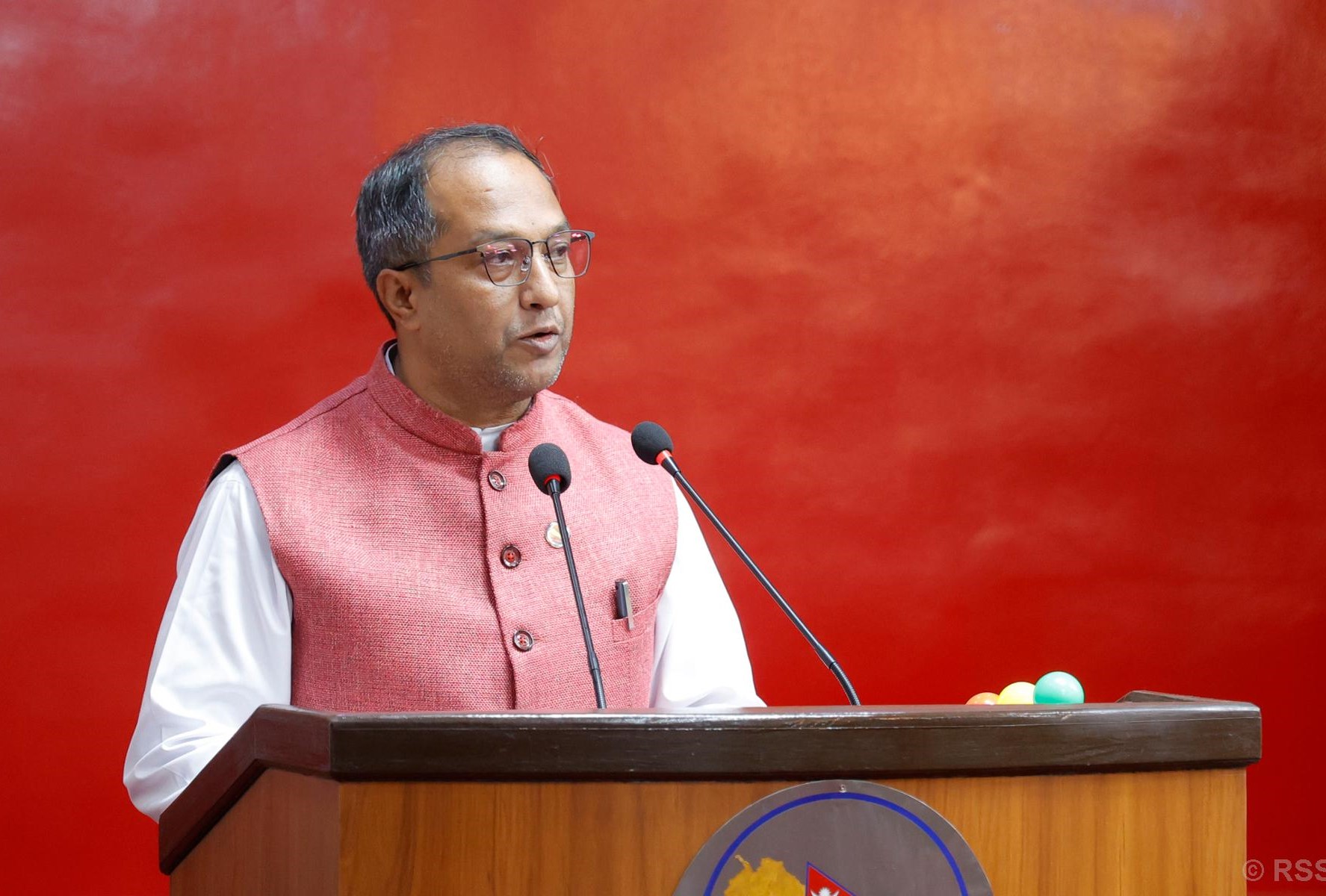 पेट्रोलियम आपूर्ति र मूल्य नियन्त्रण गर्न वैज्ञानिक विधि अपनाउँदैछौँ: मन्त्री साह