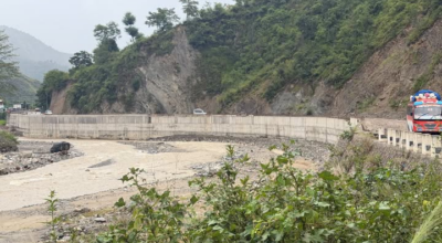 बीपी राजमार्गको ट्र्याक निर्माण कार्य केही दिन स्थगित