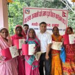 धनुषाका ३६५ परिवारले पाए ११ वर्षपछि लालपुर्जा