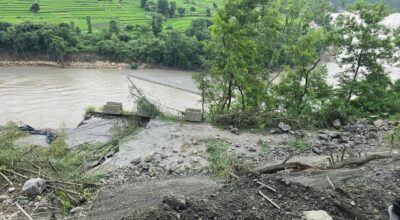 पृथ्वी राजमार्ग अवरुद्ध: पर्यटक बस सञ्चालनमा समस्या