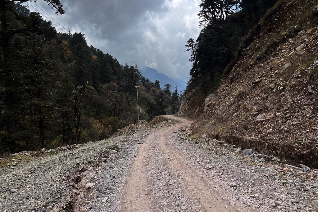 कुलेखानी जलाशयमा पानीको सतह बढ्दा सिस्नेरी सडक बन्द