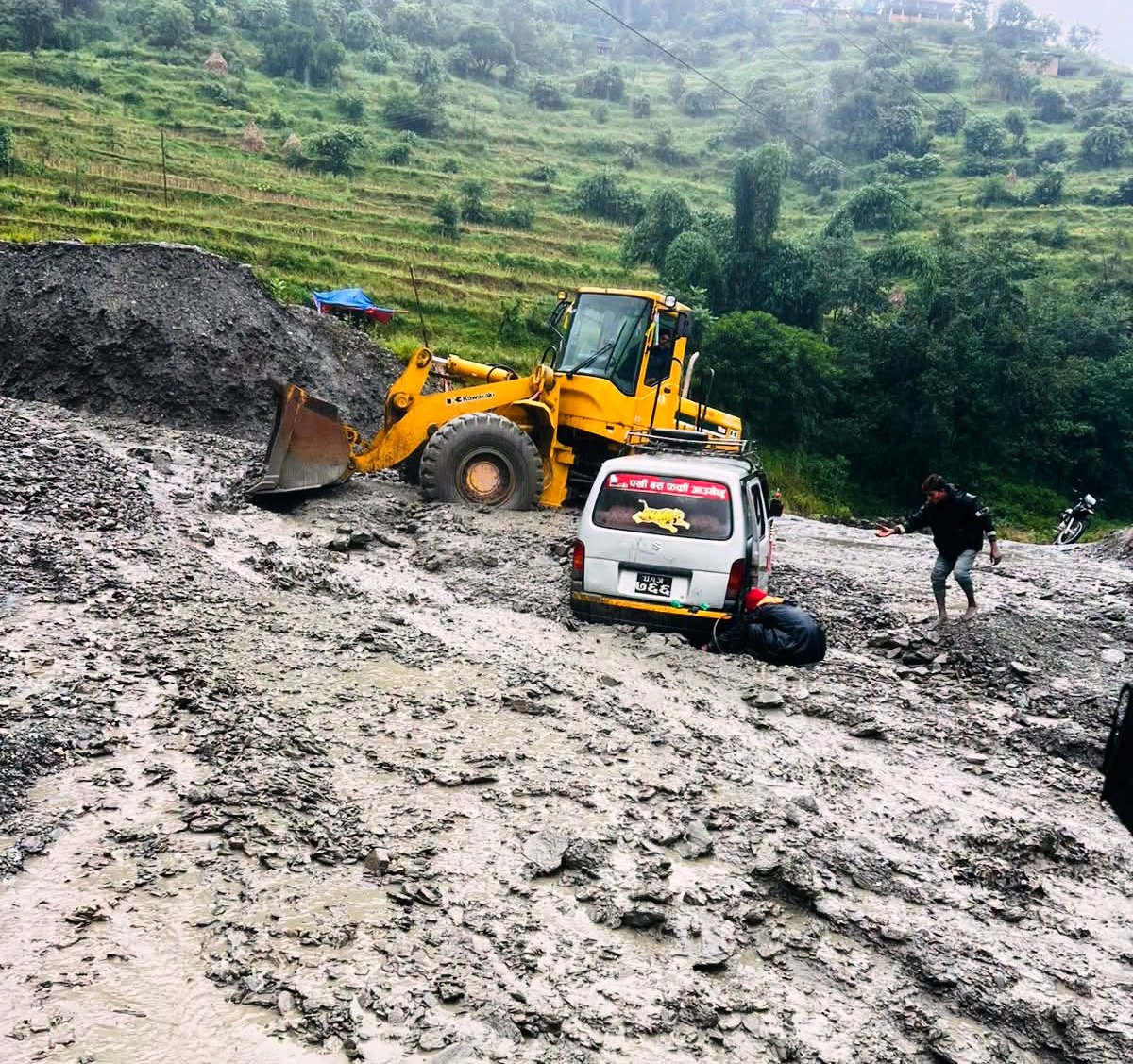 बागलुङका दुई मुख्य राजमार्ग अवरुद्ध