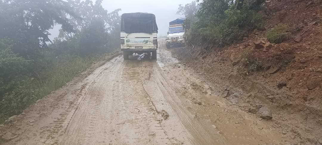 सल्यानका सबै सडक रातिको समयमा बन्द