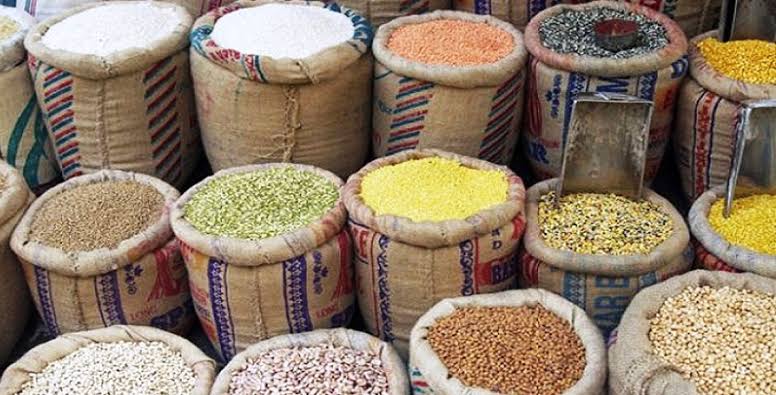 बागलुङमा सुपथ मूल्य पसलमा उपभोक्ताको भीड