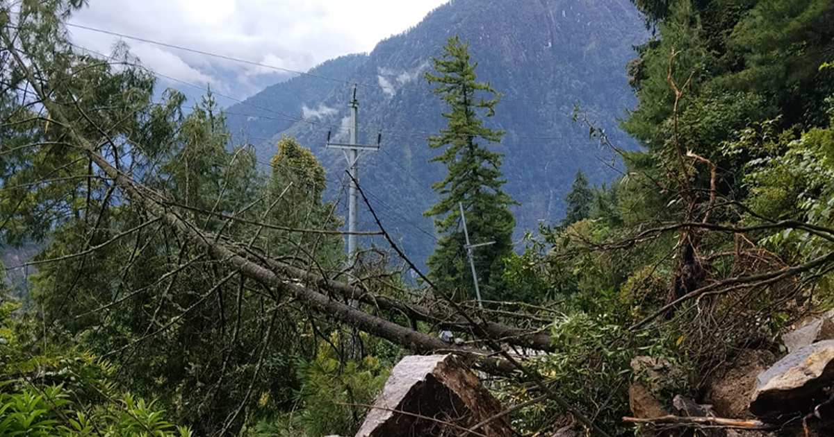 बाढी क्षेत्रमा विद्युत् पुनःस्थापना तीव्र