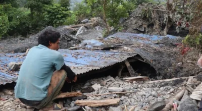 धान भित्र्याउने बेलाको खेत क्षणभरमै बगर बनेपछि…
