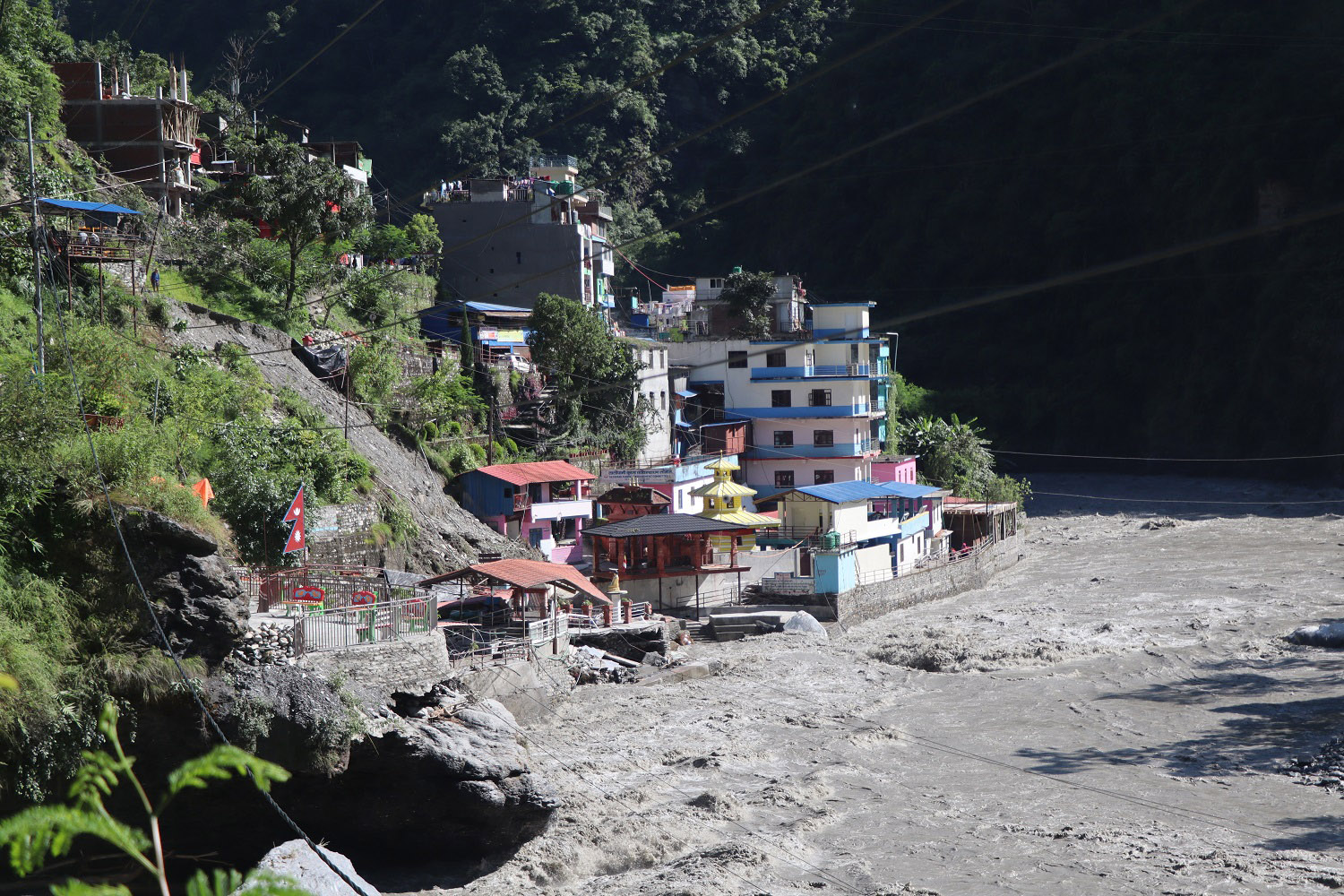 मनसुनजन्य विपद्बाट बेनीमा २४२ निजी आवासमा क्षति