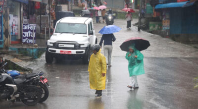 आज दिनभर झरी, शनिबारदेखि सुधार हुने
