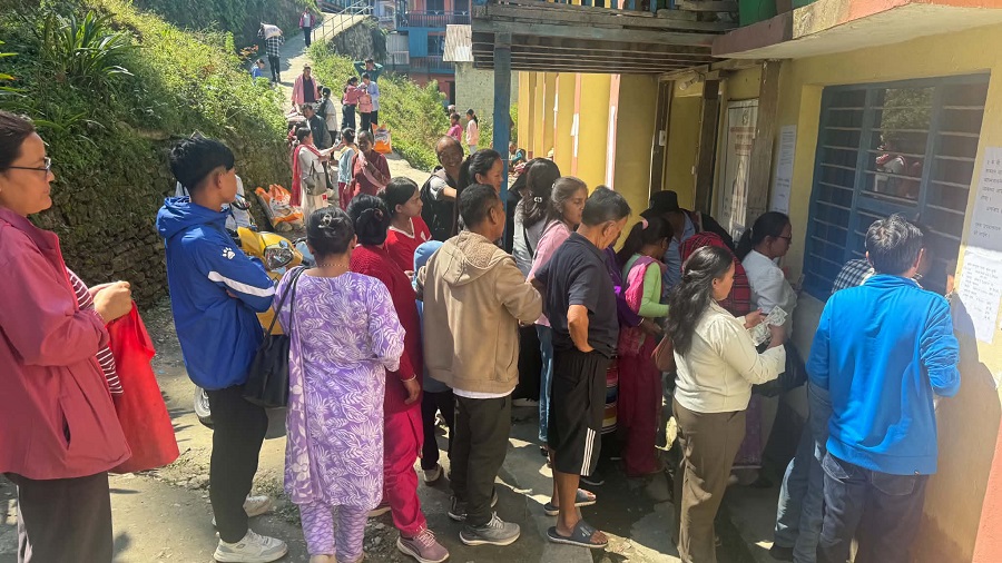 ताप्लेजुङ खाद्यले तीन महिनामै बेच्यो १ करोड २ लाखको सामग्री
