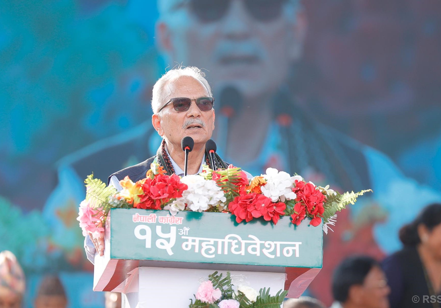 नेपालको अर्थतन्त्र ६० वर्षदेखि दुई अंकले बढ्न सकेन : बाबुराम भट्टराई