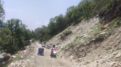 छ दिनदेखि अवरुद्ध बेँसीसहर–चामे सडक सञ्चालनमा