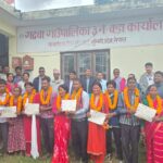 दाङका ८ भूमिहिन परिवारले पाए लालपुर्जा