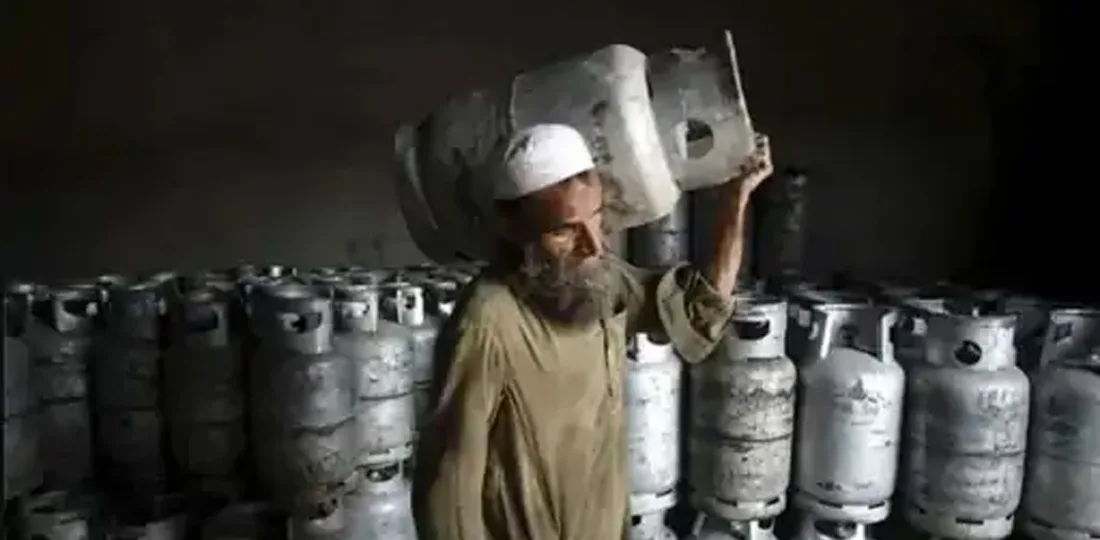पाकिस्तानमा खाना पकाउने ग्यासको मूल्य आकासियो