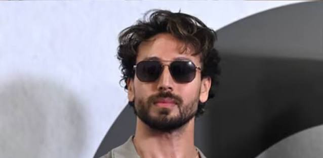 अभिनेता टाइगर श्राफले मुम्बईमा ९ करोडमा अपार्टमेन्ट बेचे