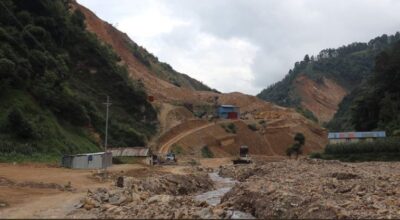 बाढीले थपियो चुनौती, काभ्रेका खानी तथा क्रसरको नियमन कमजोर